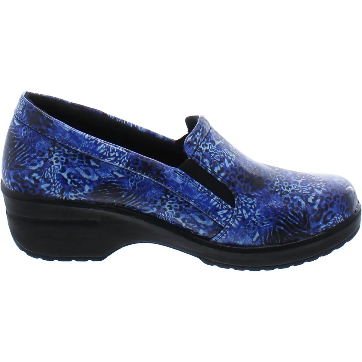 Easy Works by Easy Street Womens Leeza Patent Slip Resistant Clogs