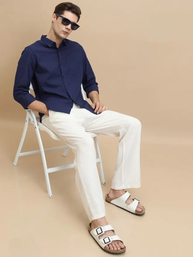 Men Blue Solid Slim Fit Casual Shirt